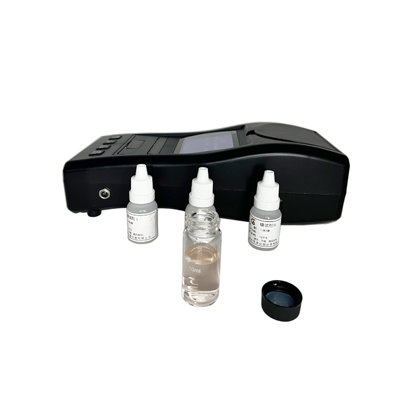 保持水質(zhì)重金屬檢測(cè)儀的清潔